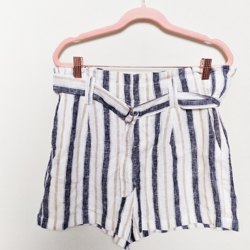 Love Tree Blue and White Striped Paperbag Waist Linen Blend Shorts Size Large